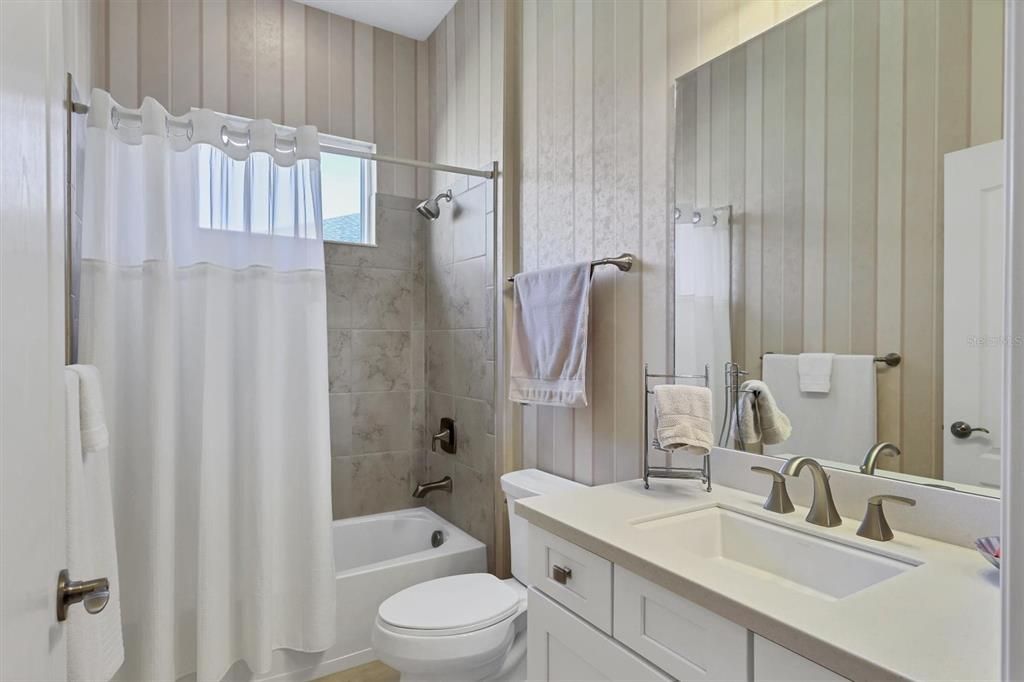 待售: $649,000 (3 贝兹, 2 浴室, 2138 平方英尺)