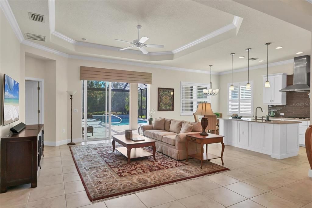 待售: $649,000 (3 贝兹, 2 浴室, 2138 平方英尺)