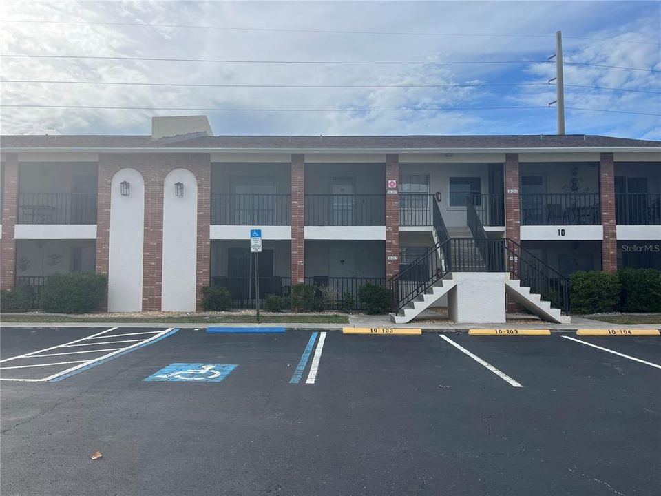 На продажу: $195,000 (2 спален, 2 ванн, 1056 Квадратных фут)