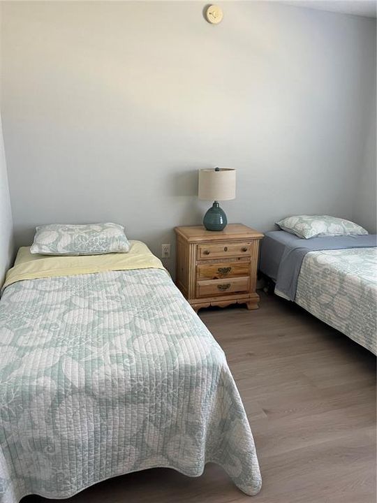 На продажу: $195,000 (2 спален, 2 ванн, 1056 Квадратных фут)