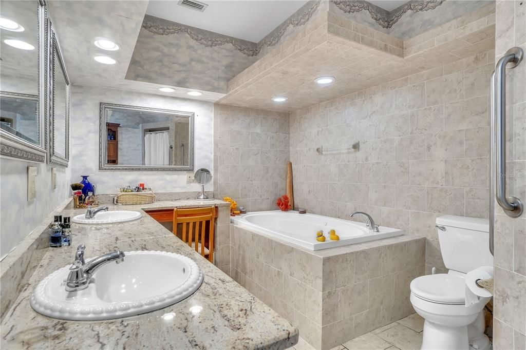 For Sale: $849,000 (4 beds, 5 baths, 3754 Square Feet)