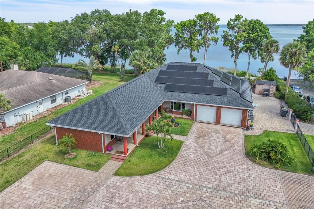 For Sale: $849,000 (4 beds, 5 baths, 3754 Square Feet)