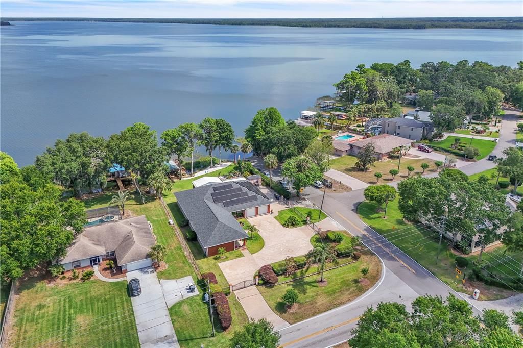 For Sale: $849,000 (4 beds, 5 baths, 3754 Square Feet)