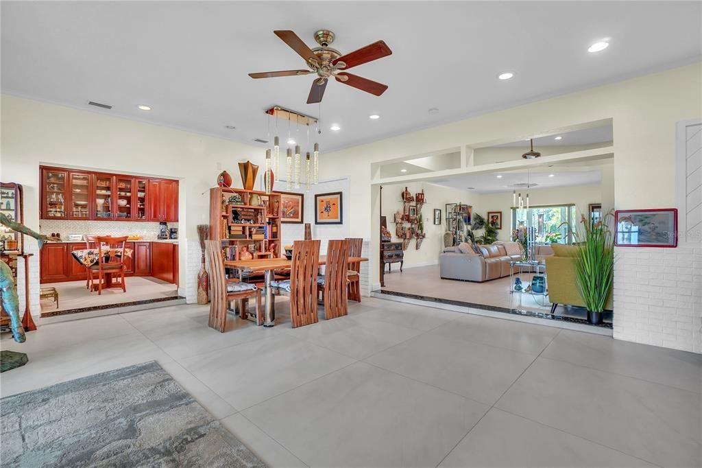 For Sale: $849,000 (4 beds, 5 baths, 3754 Square Feet)