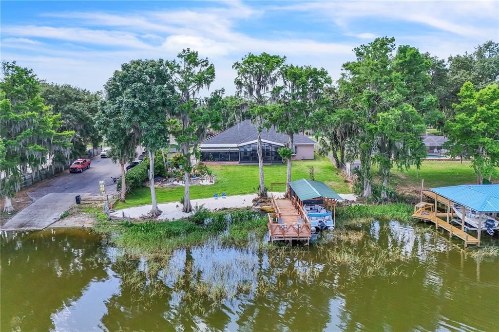 For Sale: $849,000 (4 beds, 5 baths, 3754 Square Feet)