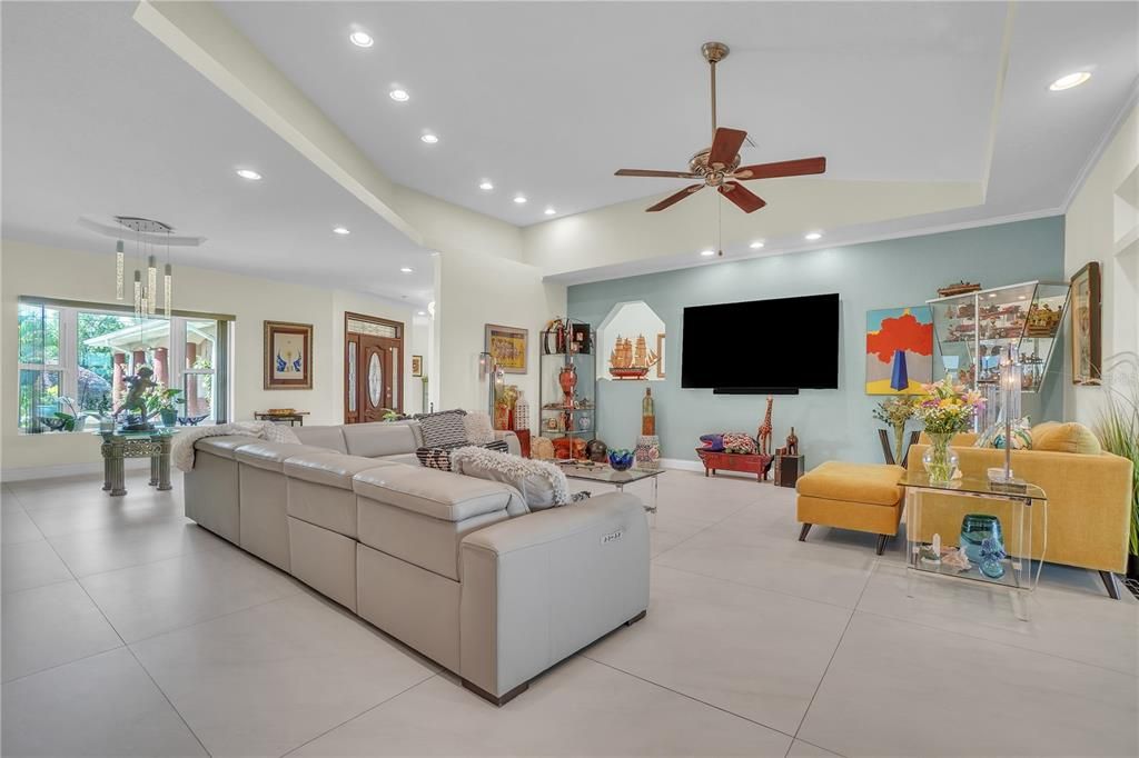 For Sale: $849,000 (4 beds, 5 baths, 3754 Square Feet)