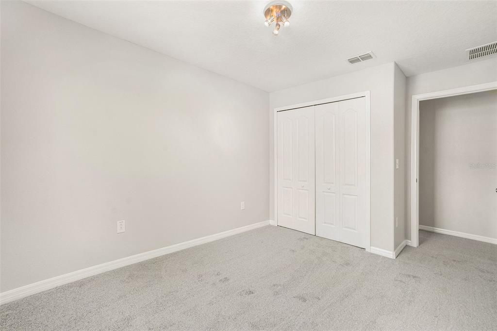 待售: $349,000 (3 贝兹, 2 浴室, 1988 平方英尺)