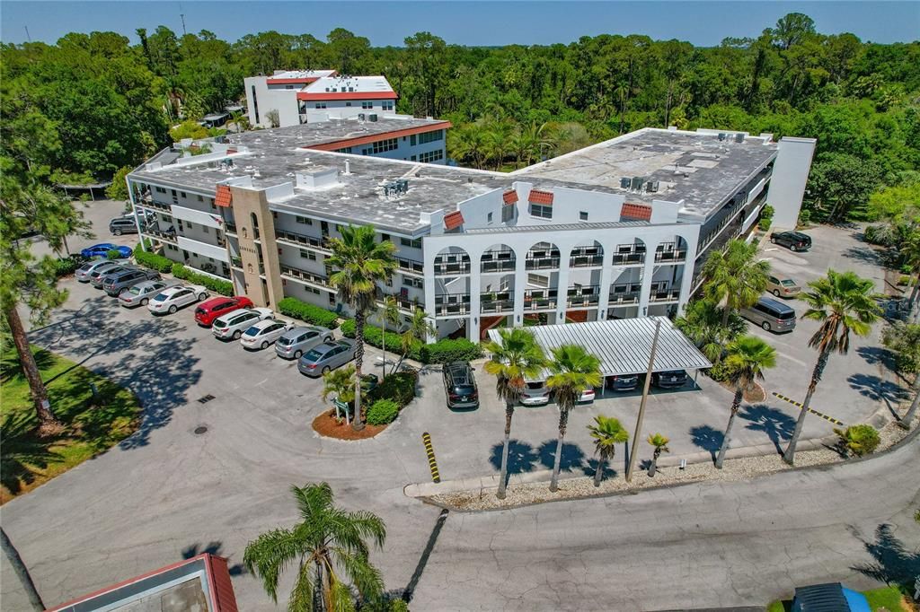 待售: $69,000 (2 贝兹, 2 浴室, 1579 平方英尺)