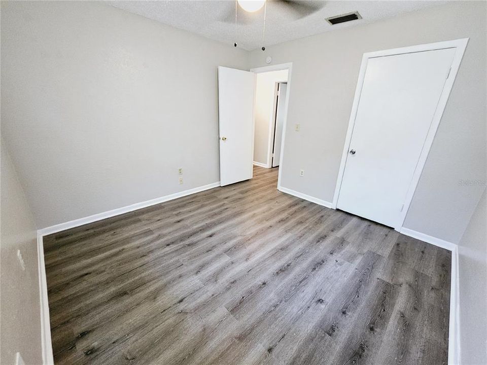 出租: $1,595 (3 贝兹, 2 浴室, 1120 平方英尺)