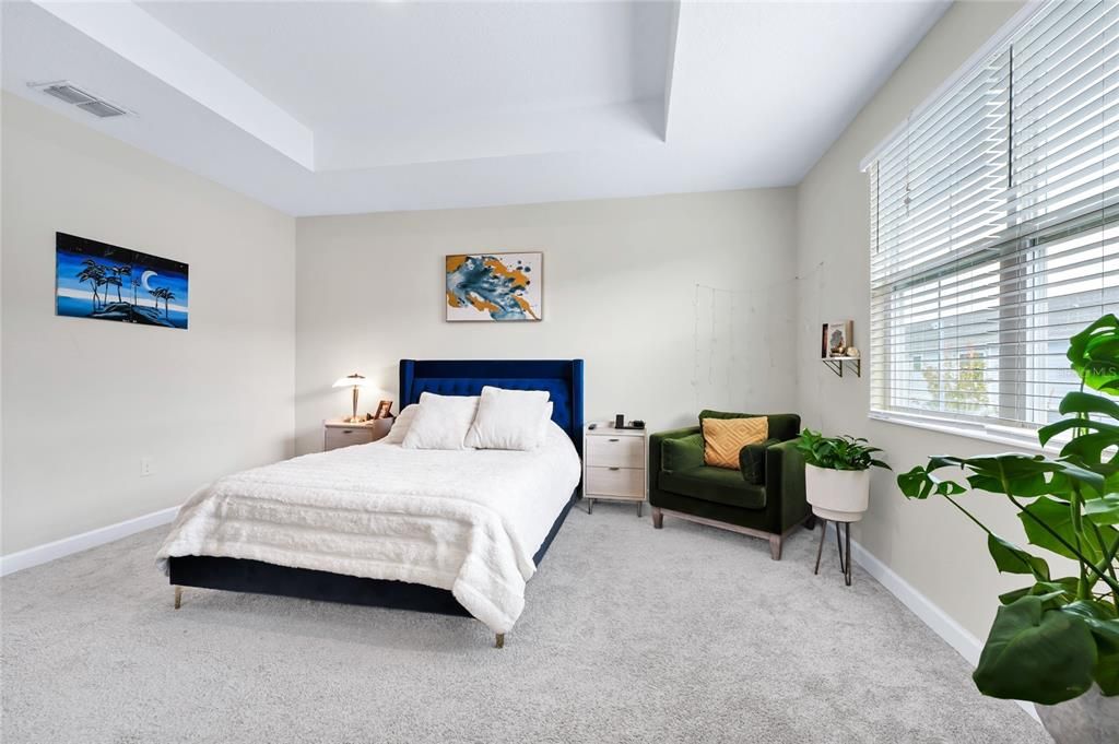 For Sale: $350,000 (3 beds, 2 baths, 1859 Square Feet)