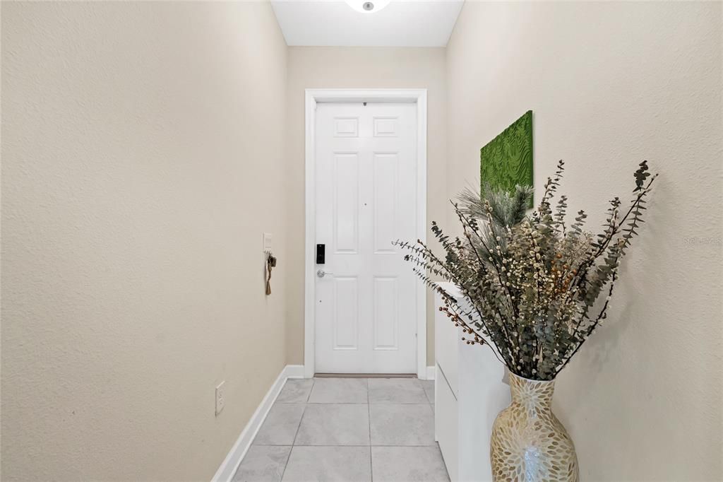 For Sale: $350,000 (3 beds, 2 baths, 1859 Square Feet)