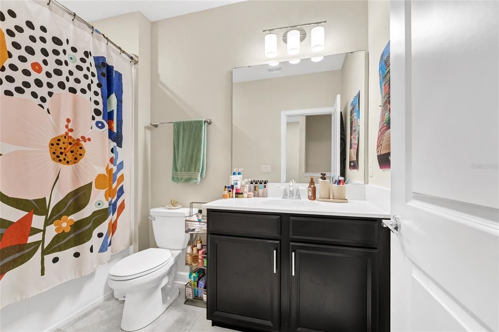 For Sale: $350,000 (3 beds, 2 baths, 1859 Square Feet)