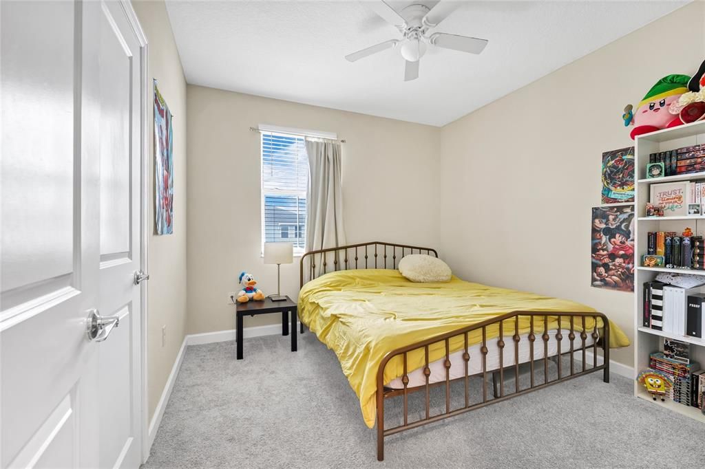 For Sale: $350,000 (3 beds, 2 baths, 1859 Square Feet)