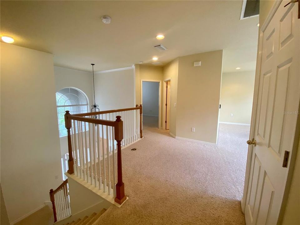 出租: $3,395 (4 贝兹, 3 浴室, 3248 平方英尺)