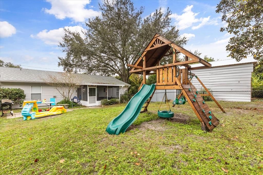 En Venta: $315,000 (3 camas, 2 baños, 1172 Pies cuadrados)