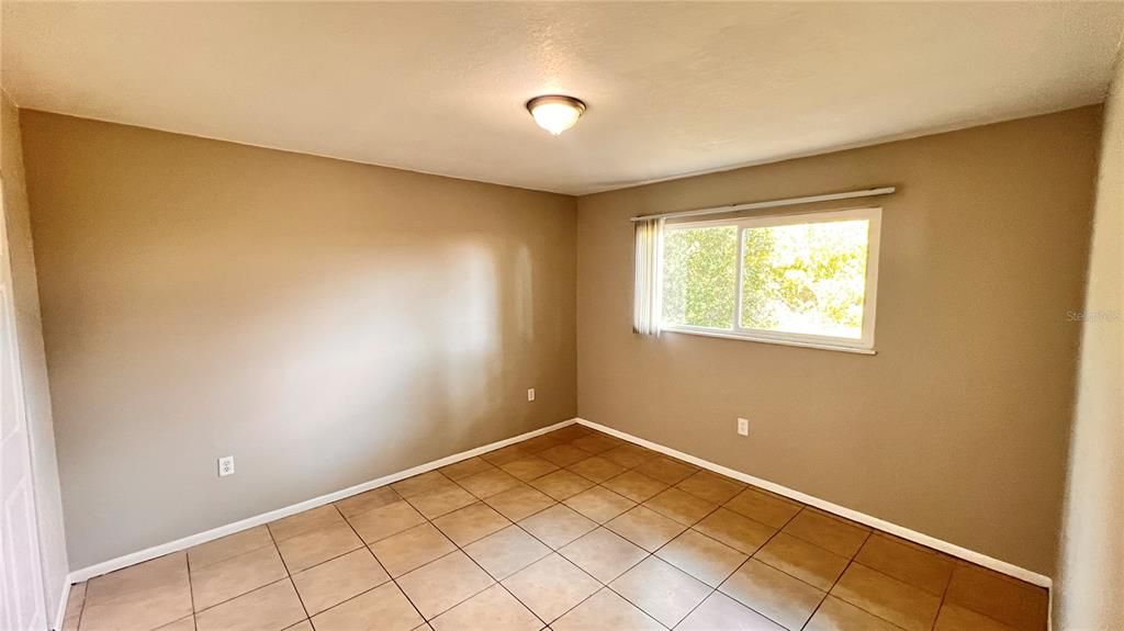 For Rent: $1,699 (3 beds, 2 baths, 1200 Square Feet)