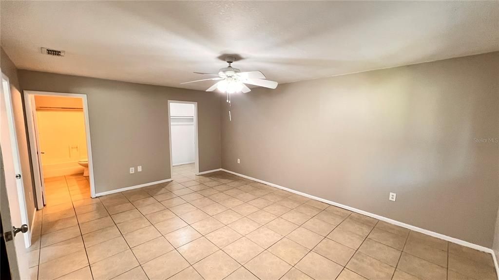 For Rent: $1,699 (3 beds, 2 baths, 1200 Square Feet)