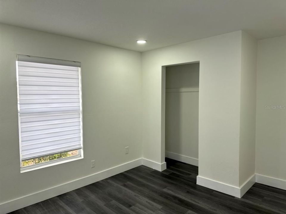 For Sale: $395,000 (3 beds, 1 baths, 1320 Square Feet)