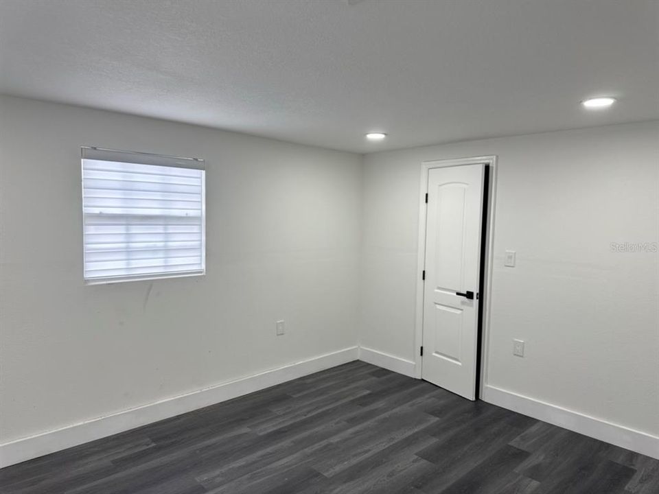 For Sale: $395,000 (3 beds, 1 baths, 1320 Square Feet)