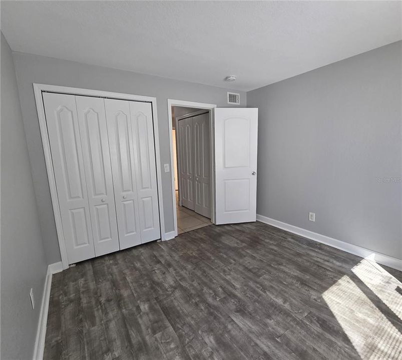 出租: $1,495 (2 贝兹, 2 浴室, 918 平方英尺)