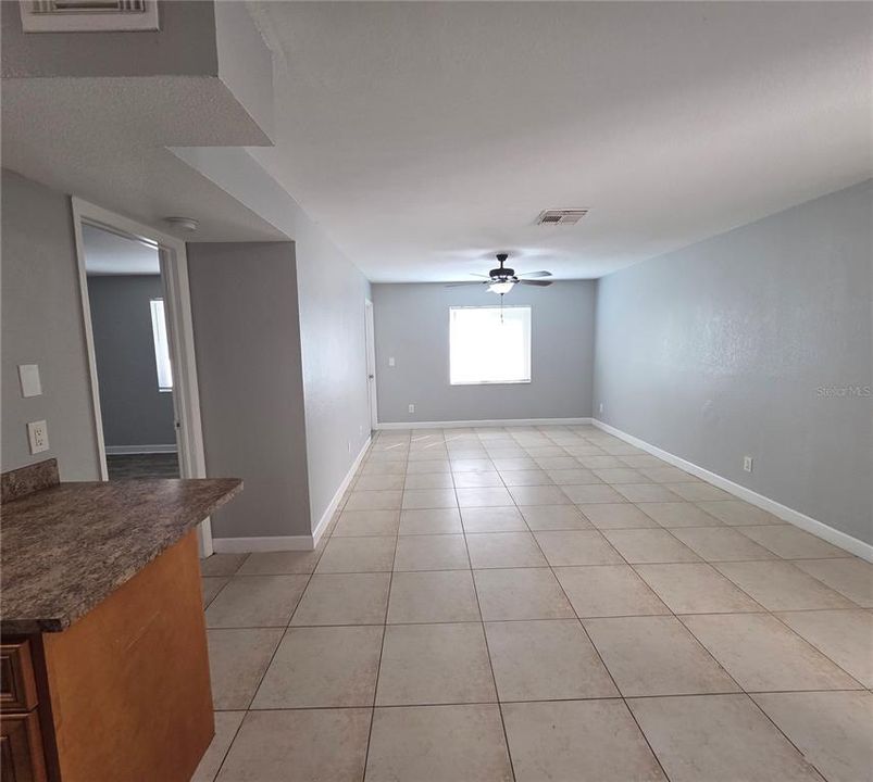 出租: $1,495 (2 贝兹, 2 浴室, 918 平方英尺)