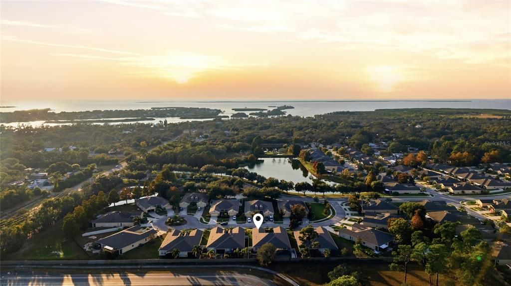 На продажу: $350,000 (3 спален, 2 ванн, 1740 Квадратных фут)