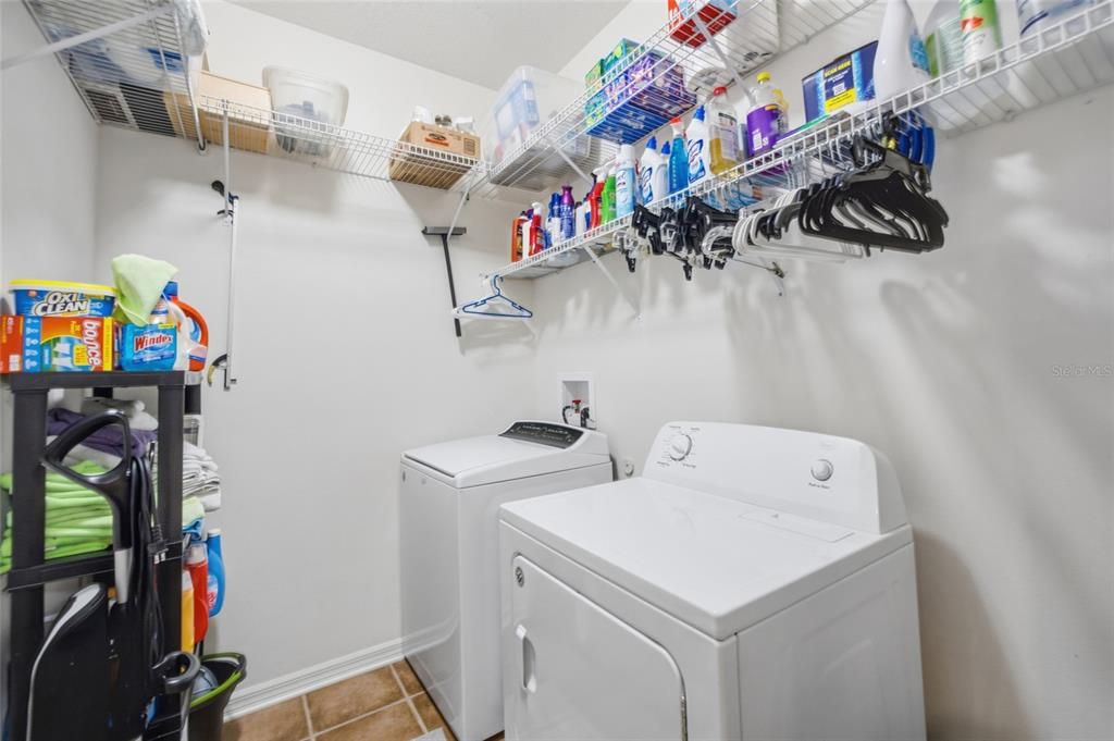 На продажу: $350,000 (3 спален, 2 ванн, 1740 Квадратных фут)