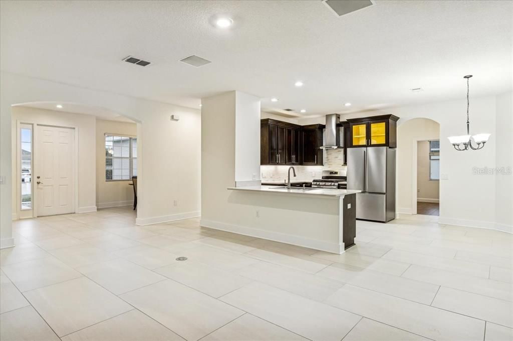 For Rent: $2,700 (4 beds, 2 baths, 2236 Square Feet)