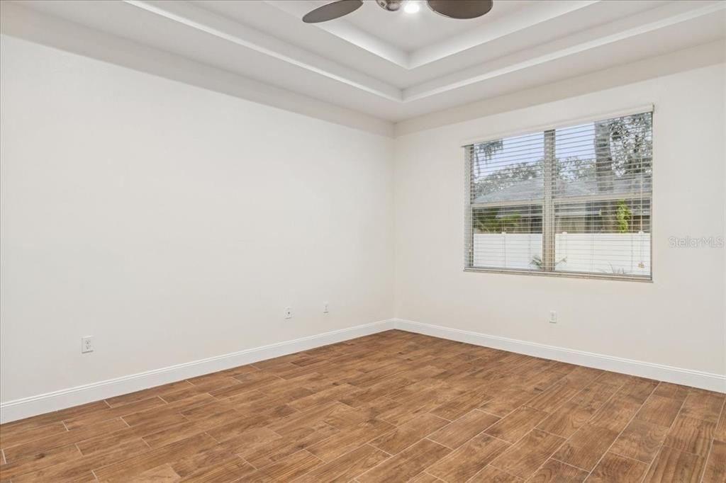 For Rent: $2,700 (4 beds, 2 baths, 2236 Square Feet)