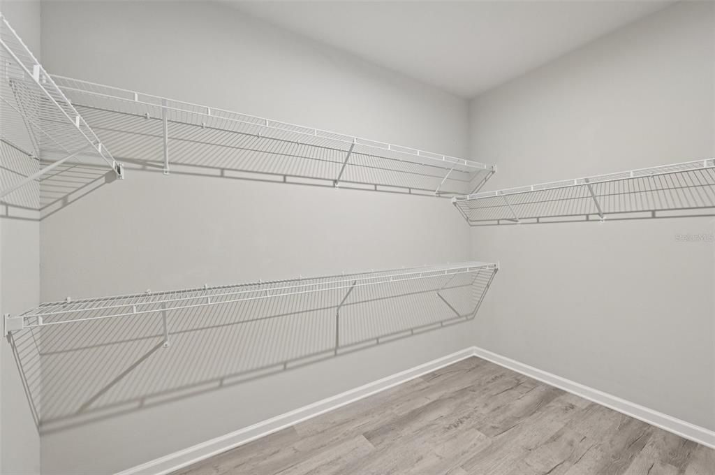 En Venta: $519,000 (3 camas, 2 baños, 2098 Pies cuadrados)