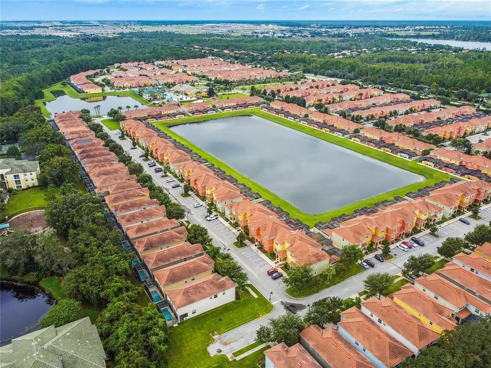 出租: $2,500 (4 贝兹, 3 浴室, 1902 平方英尺)