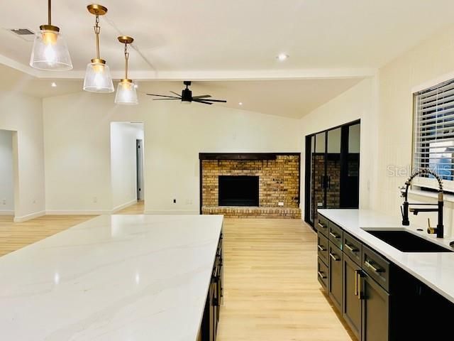 En Renta: $3,990 (3 camas, 2 baños, 1784 Pies cuadrados)