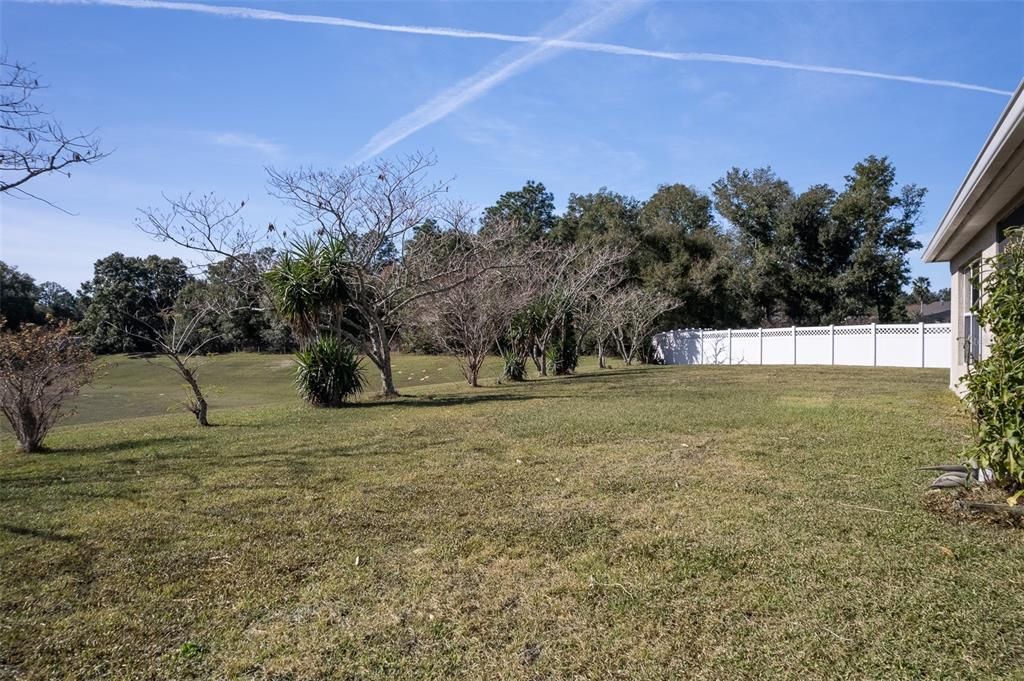 出租: $2,000 (3 贝兹, 2 浴室, 1714 平方英尺)