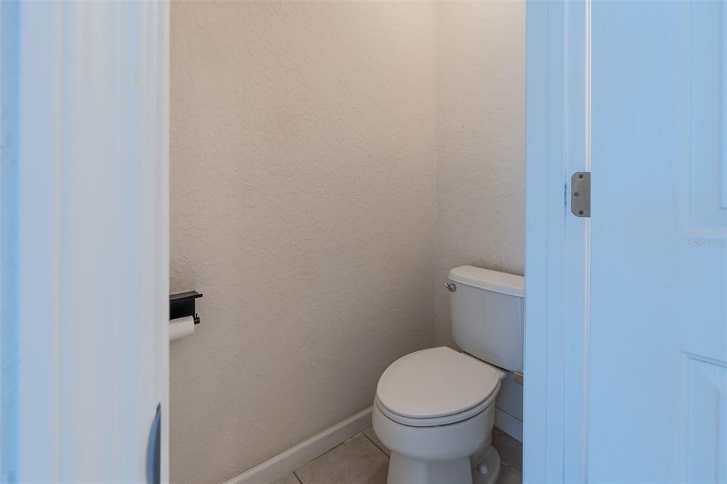 出租: $2,000 (3 贝兹, 2 浴室, 1714 平方英尺)