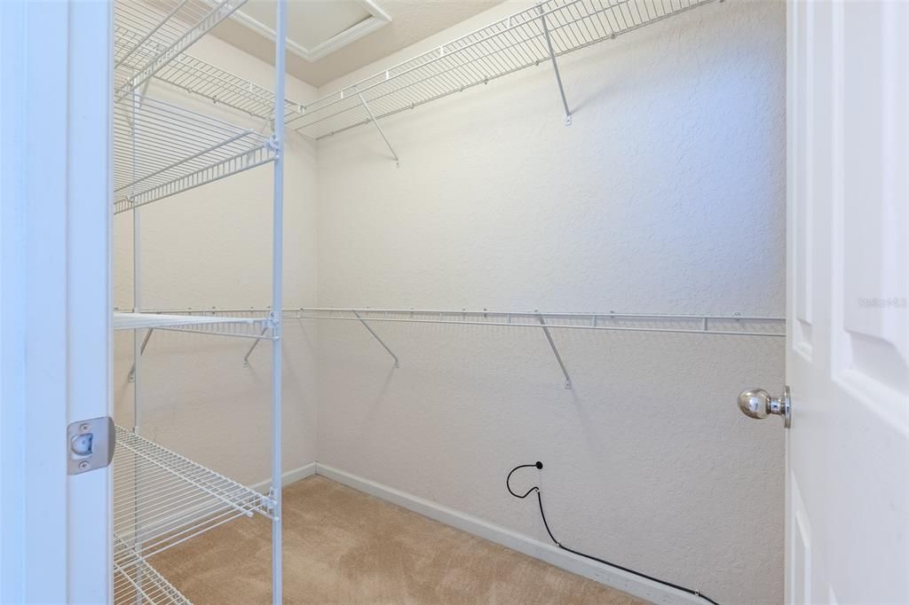 出租: $2,000 (3 贝兹, 2 浴室, 1714 平方英尺)