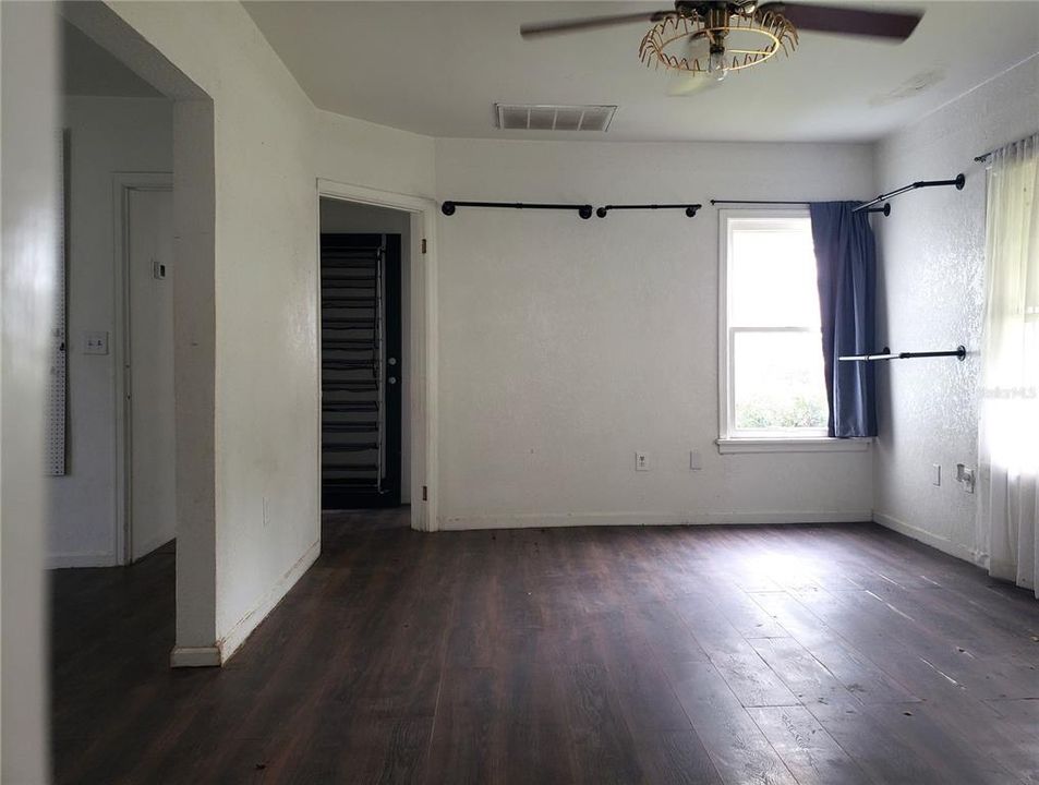 На продажу: $214,000 (0 спален, 0 ванн, 948 Квадратных фут)