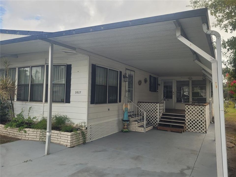 For Sale: $135,900 (2 beds, 2 baths, 1344 Square Feet)