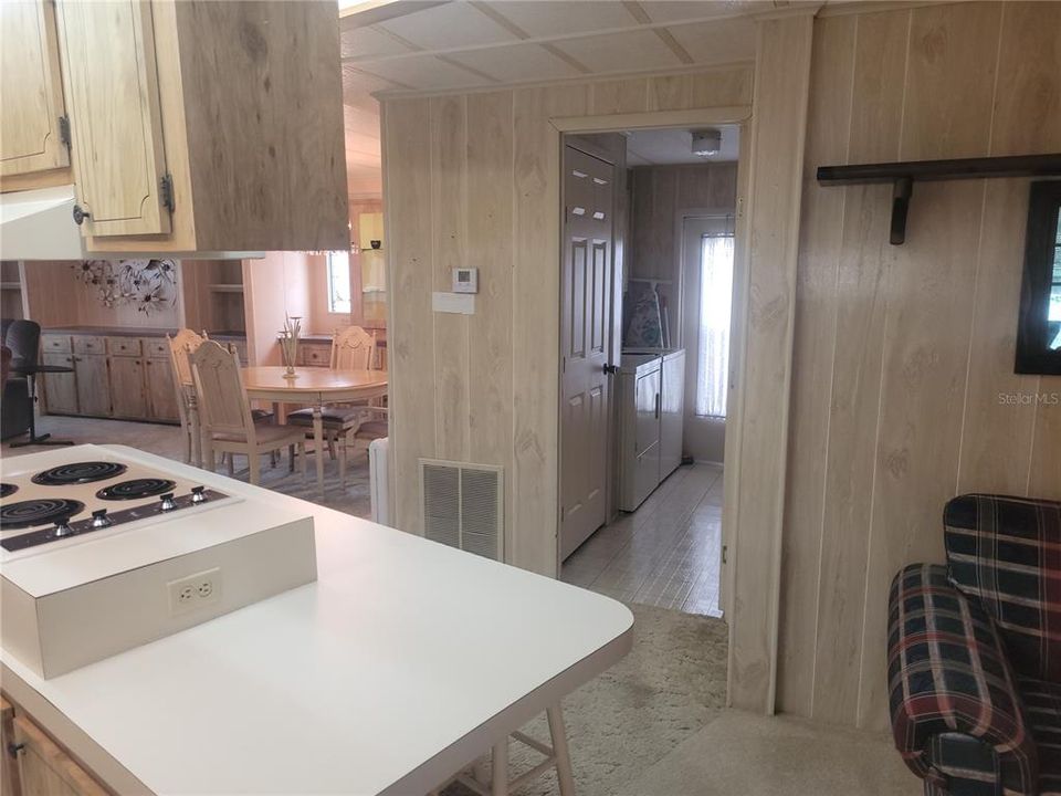 For Sale: $135,900 (2 beds, 2 baths, 1344 Square Feet)