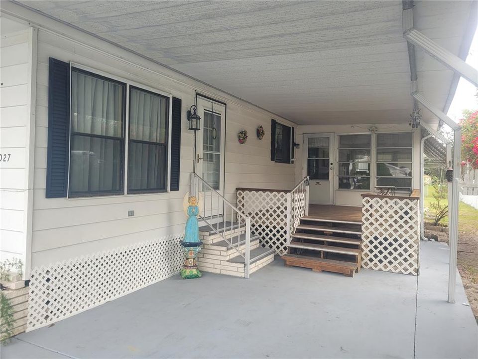 For Sale: $135,900 (2 beds, 2 baths, 1344 Square Feet)