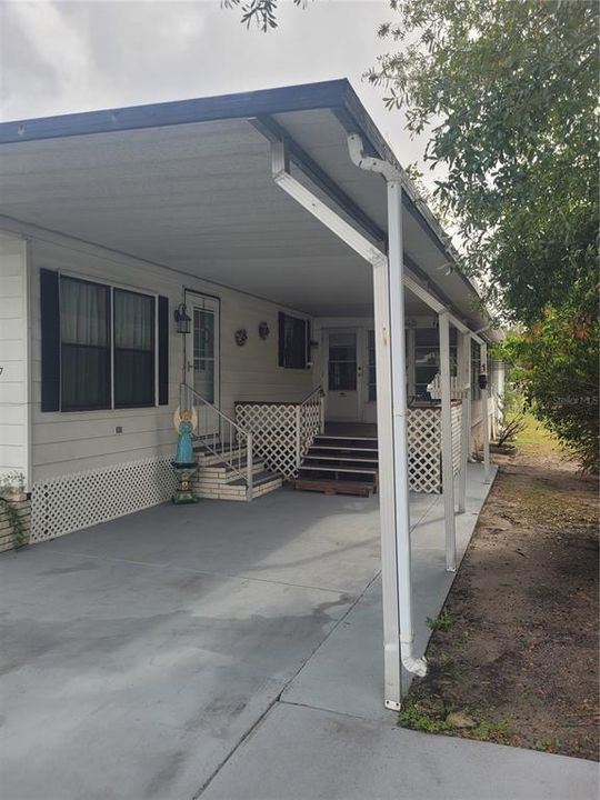 For Sale: $135,900 (2 beds, 2 baths, 1344 Square Feet)