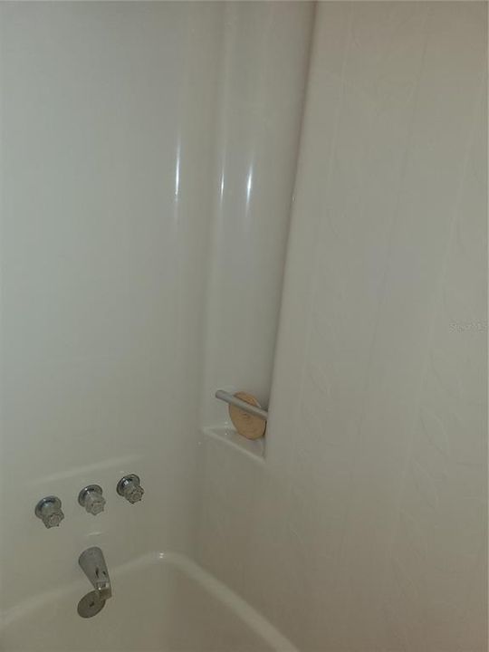 For Sale: $135,900 (2 beds, 2 baths, 1344 Square Feet)