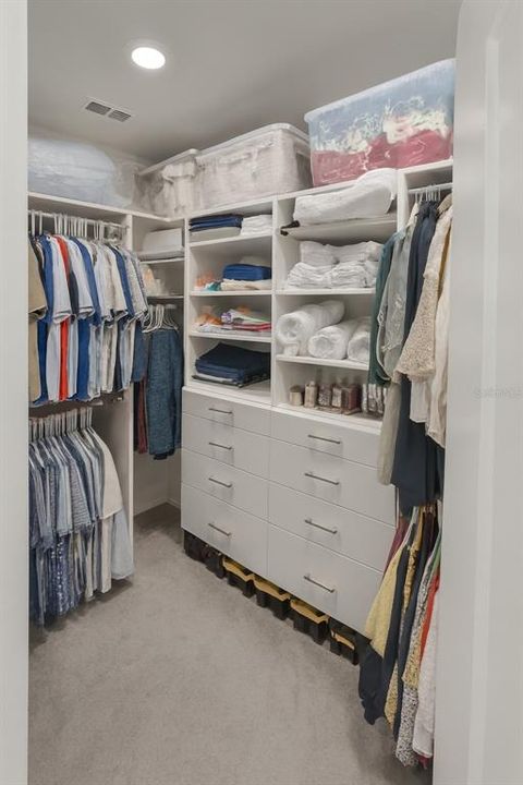 For Rent: $2,500 (4 beds, 2 baths, 1848 Square Feet)