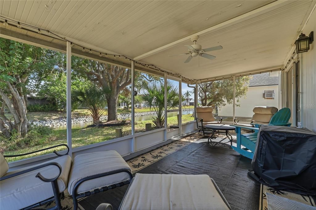 En Venta: $339,900 (3 camas, 2 baños, 1167 Pies cuadrados)