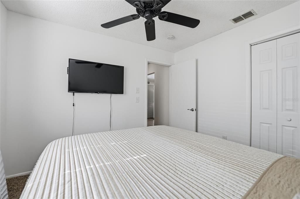 En Venta: $339,900 (3 camas, 2 baños, 1167 Pies cuadrados)