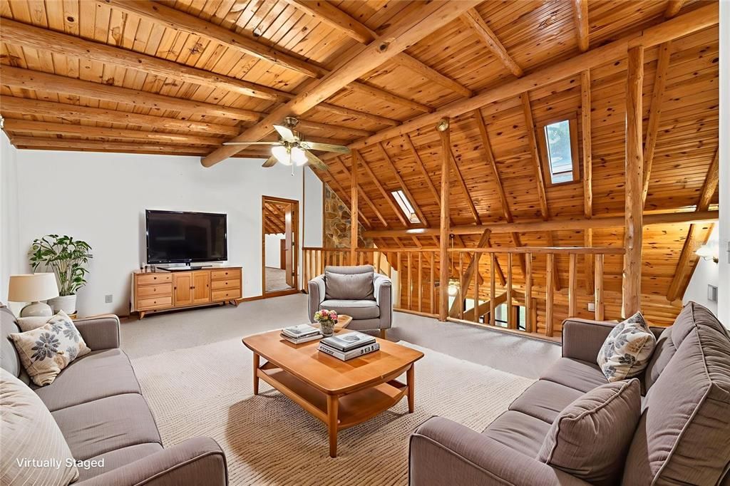 For Sale: $515,000 (3 beds, 2 baths, 2116 Square Feet)