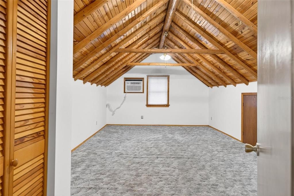 For Sale: $515,000 (3 beds, 2 baths, 2116 Square Feet)