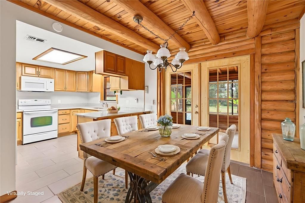 For Sale: $515,000 (3 beds, 2 baths, 2116 Square Feet)