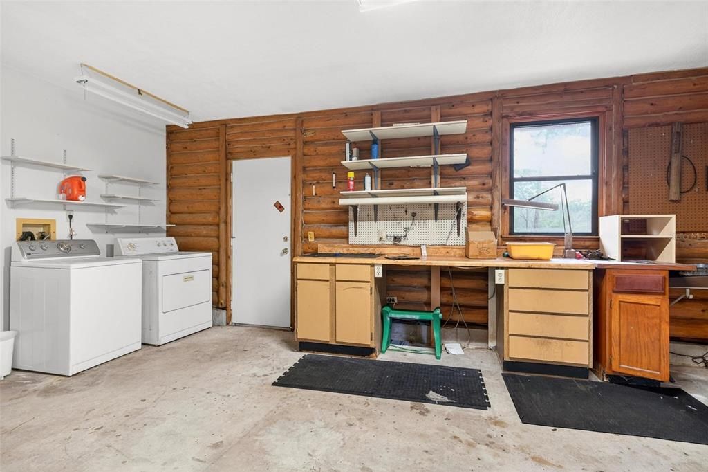 For Sale: $515,000 (3 beds, 2 baths, 2116 Square Feet)