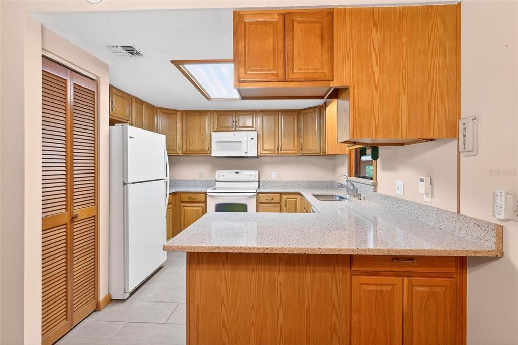 For Sale: $515,000 (3 beds, 2 baths, 2116 Square Feet)