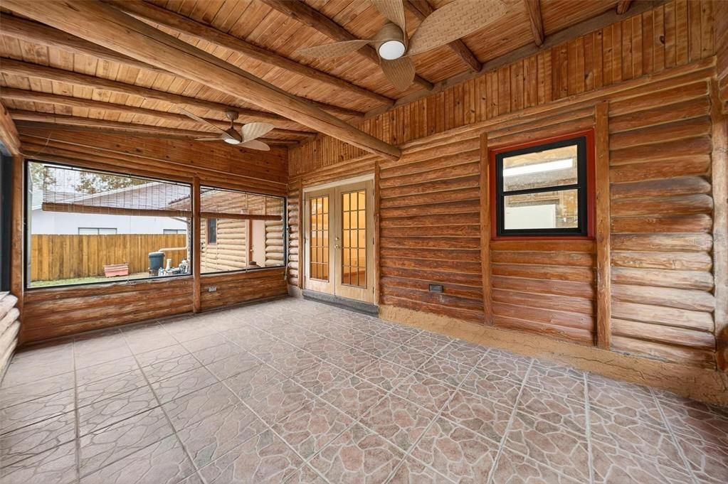 For Sale: $515,000 (3 beds, 2 baths, 2116 Square Feet)